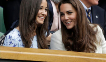 Uite două românce...