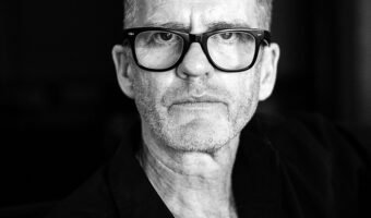 Mike Ormsby, autorul cărţii "Never Mind the Balkans, Here's Romania"