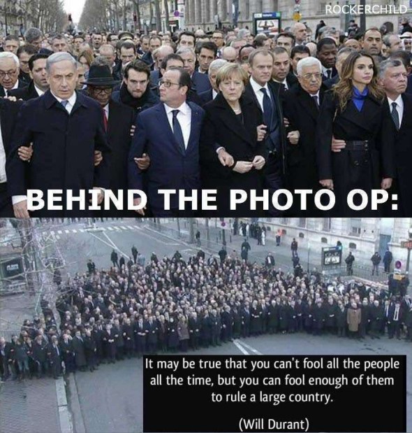 O poză "aranjată" pentru populaţie, politicienii lumii mărşăluiesc cică în semn de protest împotriva terorismului