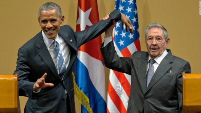Președintele Obama cu Raul Castro în Cuba în 2016