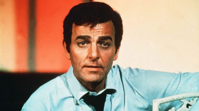 Mike Connors, Mannix